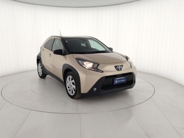 Toyota Aygo X 1.0B (72 CV) Trend Air S-CVT - Foto 4