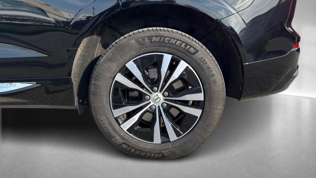 Volvo XC60 Recharge T6 Plug-in AWD autom. Recharge Inscription Expression - Foto 3