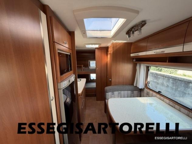 CARAVELAIR VENICIA CARAVAN 6 POSTI MOVER CLIMA FRIGO MAXI 2014 PARETI LISCIE - Foto 5