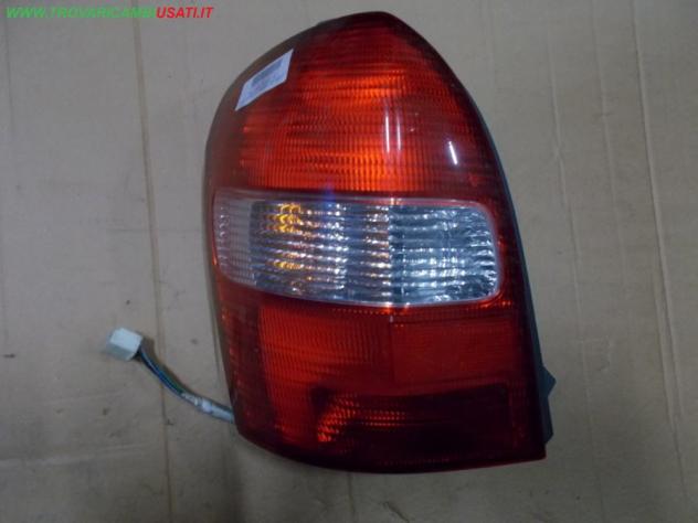 FANALE POST.D. MAZDA 323 (BA) F Lantis  Parti elettriche  Fanaleria  Fanali  Fanale post. sx.