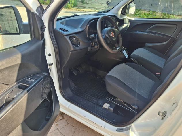 Fiat Doblo Dobl1.3 MJT PC-TN Cargo Lamierato SX - Foto 6