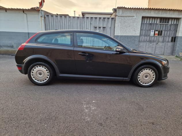 Volvo C30 2.0 D Summum - Foto 4