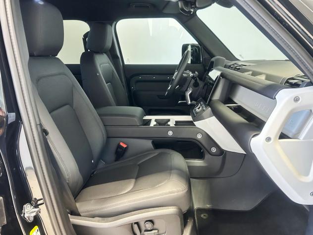Land Rover Defender 110 3.0D 200 CV AWD Auto X-Dynamic SE MY26 AUTOCARRO N1 - Foto 3