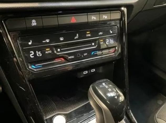 Volkswagen T-Roc 1.5 TSI ACT R-Line DSG LED NAVI CAMERA - Foto 5