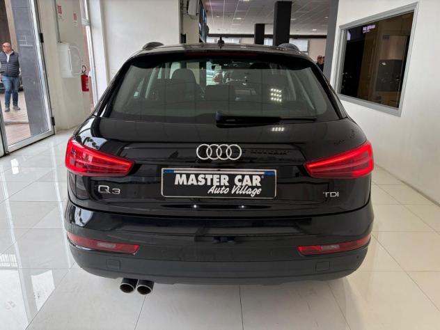 AUDI - Q3 - 2.0 TDI 150 CV (C/V) - Foto 6