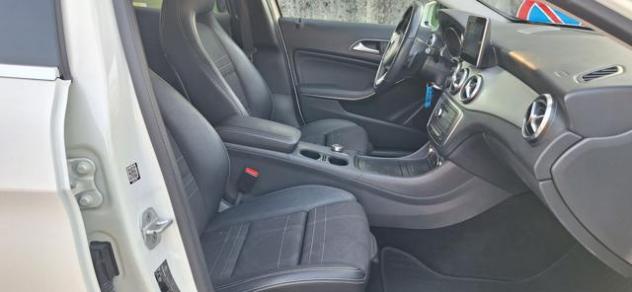 MERCEDES-BENZ GLA 200 d Automatic Sport N°FG683 rif. 23501414 - Foto 4