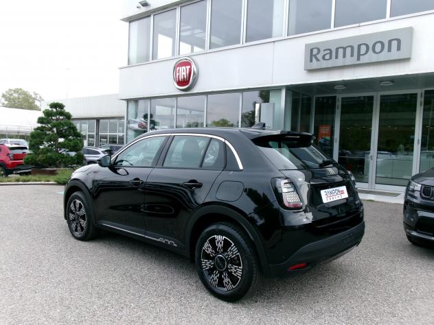 FIAT 600 1.2 Hybrid 110cv - Foto 3