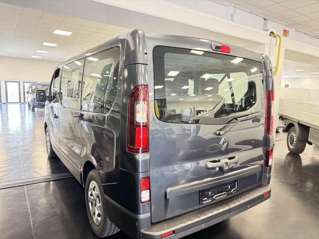 Renault Trafic PRONTA CONSEGNA !!! RENAULT TRAFIC PASSENGER AUTHENTIC 150 CV CAMBIO AUTOMATICO - Foto 5