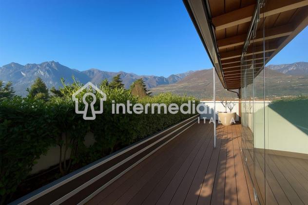 PRESTIGIOSO ATTICO PANORAMICO SU DUE LIVELLI - Foto 2