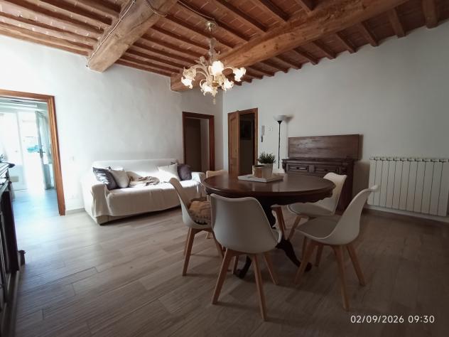 Camaiore , Nocchi . Grande appartamento ristrutturato - Foto 2
