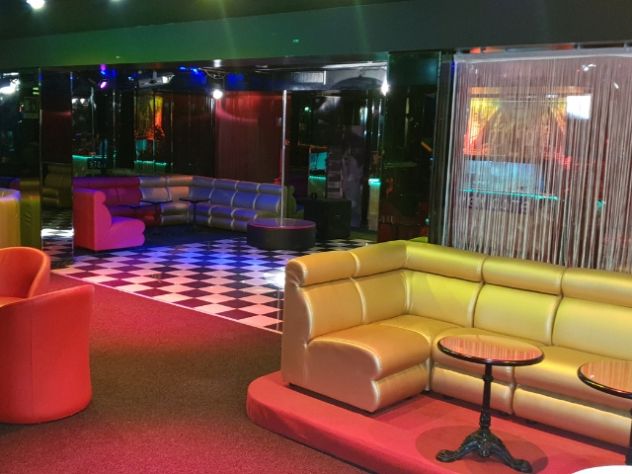 RAGAZZA IMMAGINE TRIESTE CERCASI - OPEN GATE (NIGHT CLUB + DISCOTECA) - Foto 5