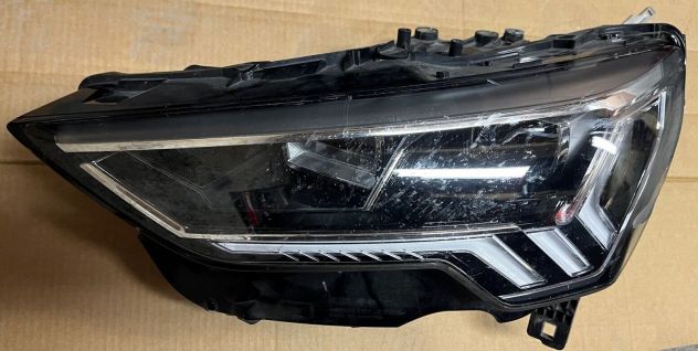 Audi Q3 2018 FARO SX Proiettore Fanale Faro  FULL LED Originale 1090025