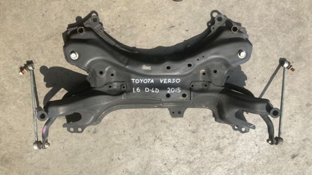 Culla motore Toyota Verso 1.6 D-4D del 2015