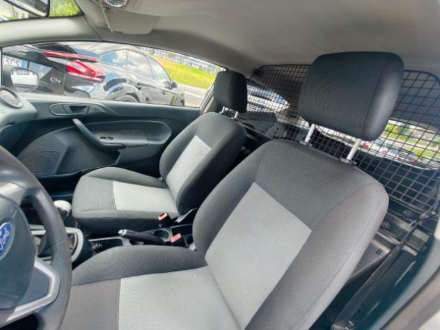FORD Fiesta 1.4 TDCi 68CV 3 porte Van rif. 23778471 - Foto 10