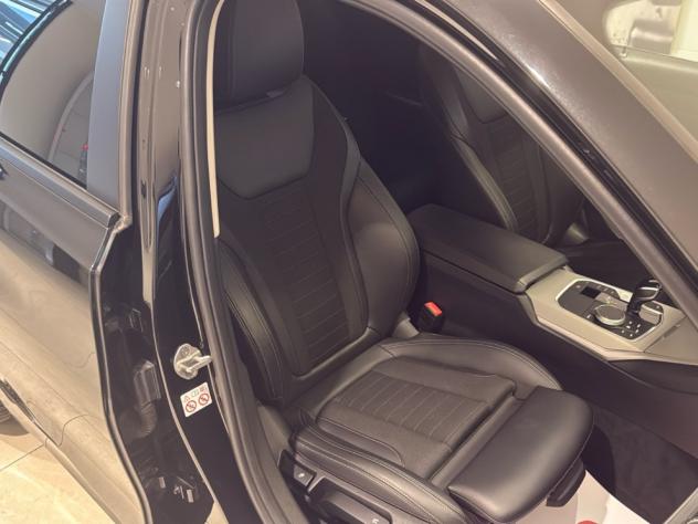BMW Serie 3 318d Touring MHEV auto Navi Cruise Black Pack - Foto 5