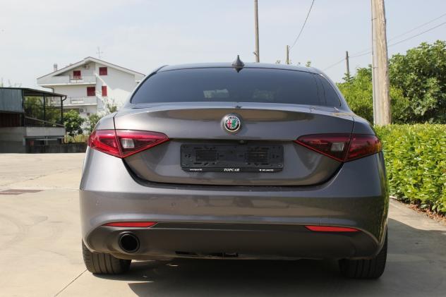 Alfa Romeo Giulia 2.2 Turbo Diesel Business B-Tech Aut. - Foto 7