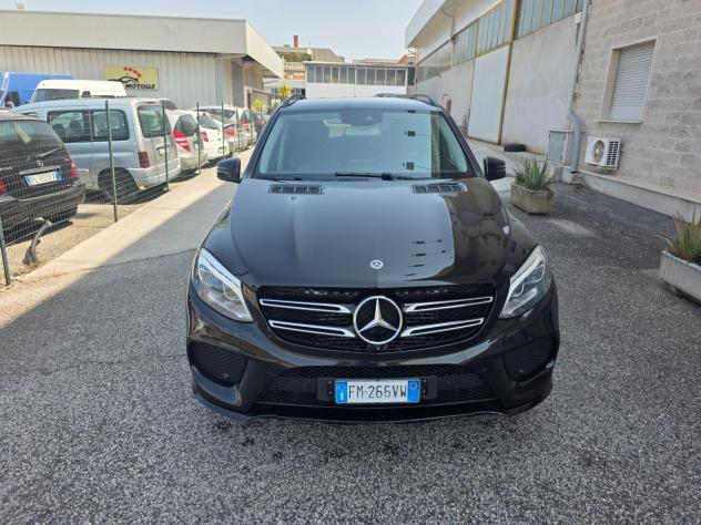 Mercedes-benz GLE 250 premium strafulll pedane pelle