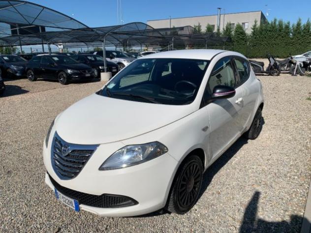 LANCIA Ypsilon 1.2 69 CV 5 porte Platinum*EURO5B* rif. 24056097