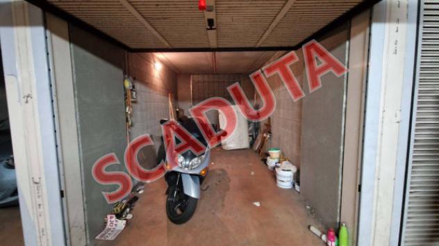 Immobile in asta di 16 m², box auto in vendita a Torino