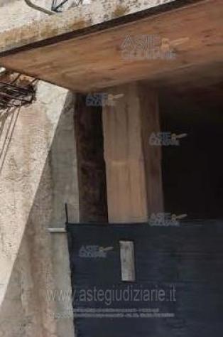 IMMOBILI-IMMOBILE RESIDENZIALE-Loc. La Fiora - Via Matera - Foto 6