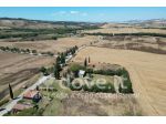 Rustico / Casale di 570 m² con 4 locali in vendita a Pienza