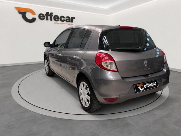 RENAULT Clio 1.2 16V 5 porte Luxe rif. 23926879 - Foto 4