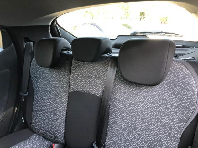 Lancia Ypsilon 1.2 69 CV 5 porte Gold KM 30000 - Foto 10
