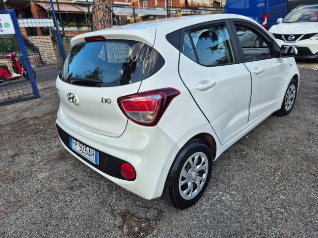 Hyundai i10 1.0 MPI Login - Foto 7