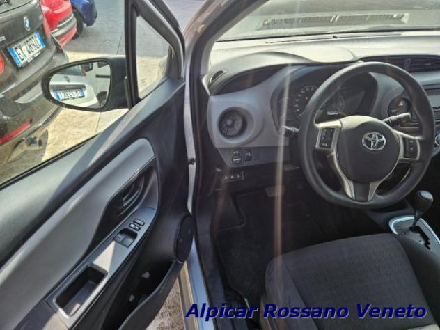 TOYOTA Yaris 1.5 Hybrid 5 porte Cool hat chback rif. 24157392 - Foto 5