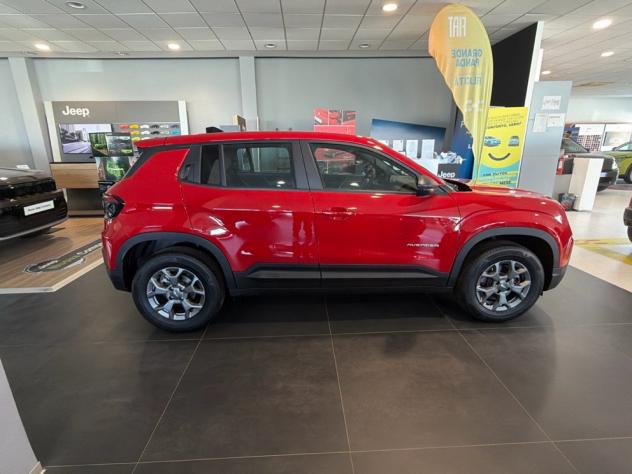 Jeep Avenger E-Hybrid Longitude 1.2 110cv Dct Mhev - Foto 5