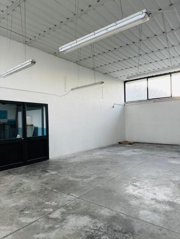 Magazzino in affitto a Ponte a Elsa - San Miniato 150 mq Rif: 1413946