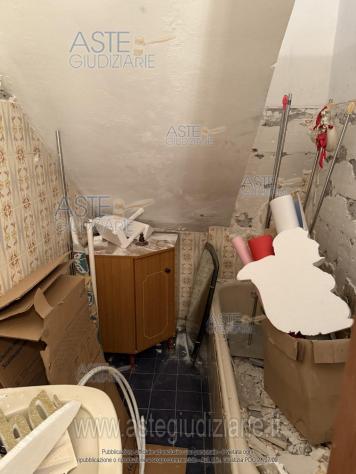 IMMOBILI-IMMOBILE RESIDENZIALE-via Scuderia 3-5