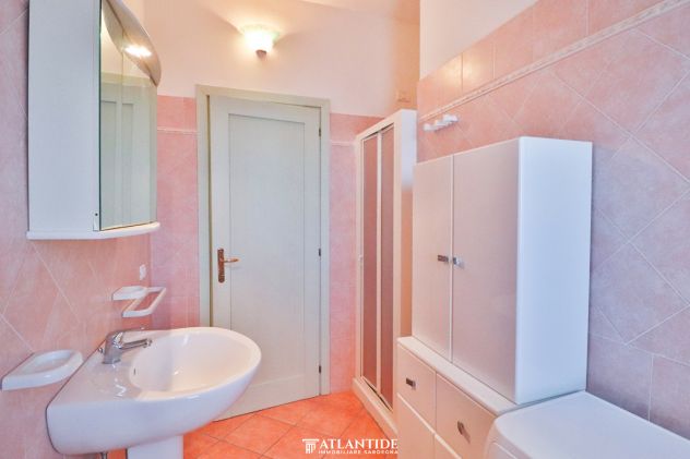 ATTICO BILOCALE CON PISCINA A VALLEDORIA - Foto 6