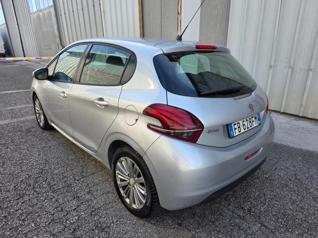 Peugeot 208 BlueHDi 1.6 5 porte Allure - Foto 6