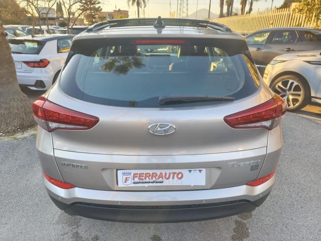 HYUNDAI TUCSON 1.6CRDI 116CV XTECH TETTO APRIBILE - Foto 3
