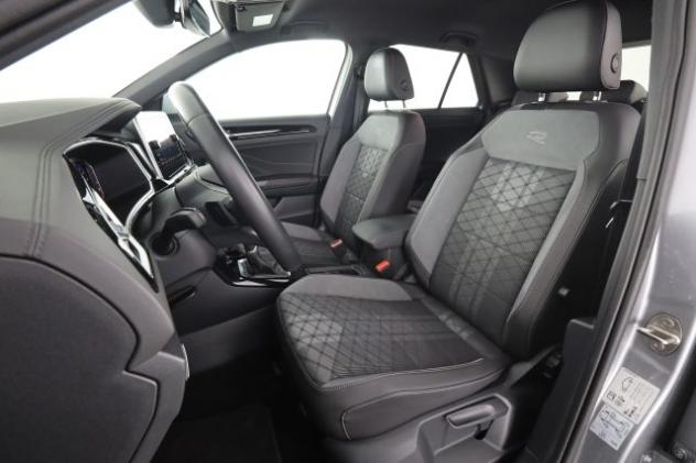 VOLKSWAGEN T-Roc T-Roc 1.5 TSI ACT DSG R-Line rif. 23824117 - Foto 2