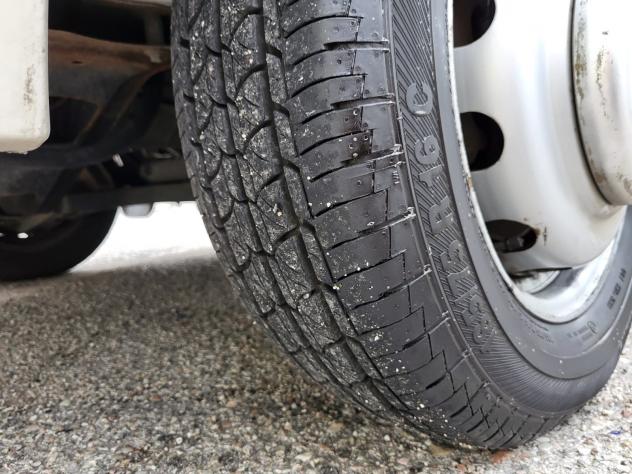 CAMPER RIMOR FORD MANSARDATO 7 POSTI DOPPIA DINETTE LETTI CASTELLO CLIMATIZZATORE GARAGE GENERALI USATO - Foto 8