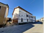 CASCINA SU DUE LIVELLI FRAZIONABILE CON TERRENO GARAGE E MAGAZZINO