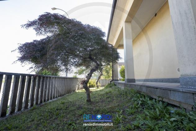 RIF. CC6248 - VISTARINO - Frazione di Buttirago - Villa indipendente: 2 appartamenti, box, magazzino, taverna, giardino. - Foto 10