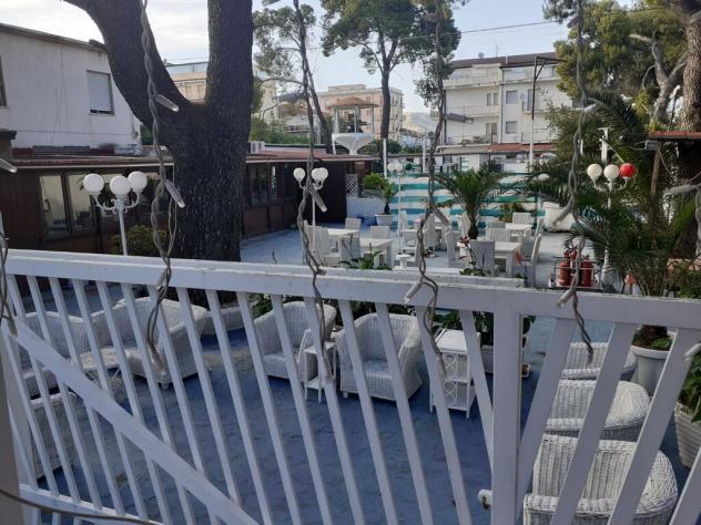 discoteca VILLAPIANA LIDO mq1200 Privato