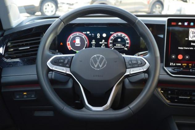 VOLKSWAGEN Tiguan 2.0 TDI DSG Màs (Elegance) 150 CV rif. 23731859 - Foto 10
