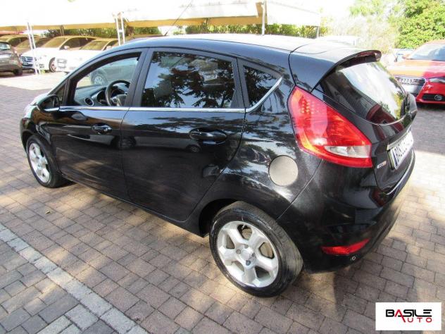 FORD - Fiesta - 1.6 TDCi 95CV 5p. Titanium Bs. - Foto 5