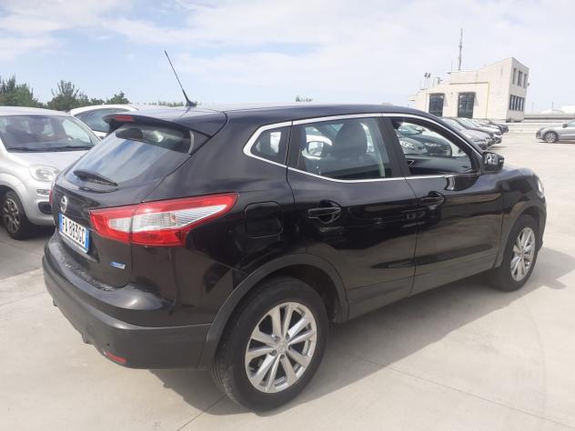 Nissan Qashqai 1.5 dCi Tekna - 2015 - Foto 2