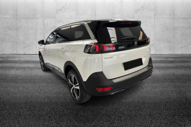 PEUGEOT 5008 BlueHDi 130 S&S EAT8 GT rif. 23758844 - Foto 4