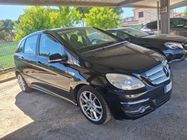 Mercedes-benz B 180 CDI Premium-NAVI-AUTOMATICA- - Foto 3