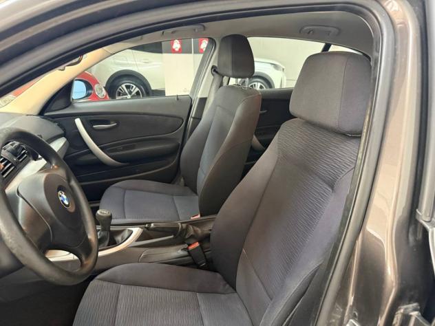 BMW Serie 1 (E87) 118d cat 5 porte Futura DPF - Foto 7