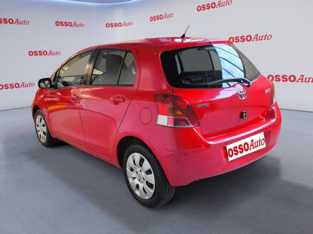Toyota Yaris 1.0 BENZINA 69 HP 5 PORTE COMMERCIANTI - Foto 4