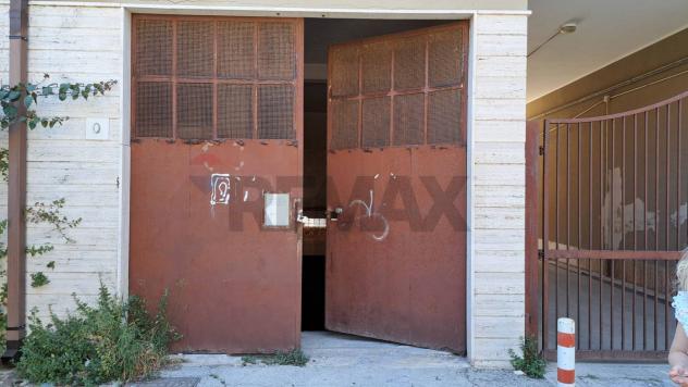 Garage/Box in vendita a Siracusa, Grottasanta