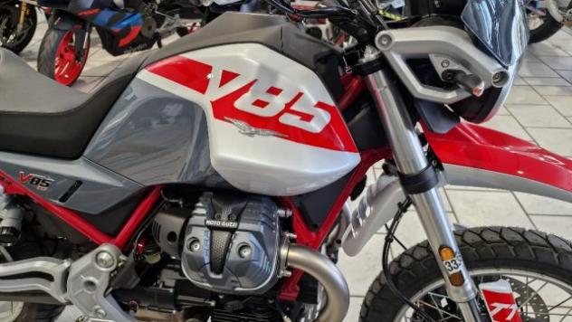 MOTO GUZZI V85 TT BICOLOR ABS EURO 5 + rif. 23878330