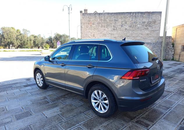 Volkswagen Tiguan 1.6 TDI SCR Sport BlueMotion Technology - Foto 3